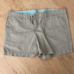 Medona size 14 kaki shorts